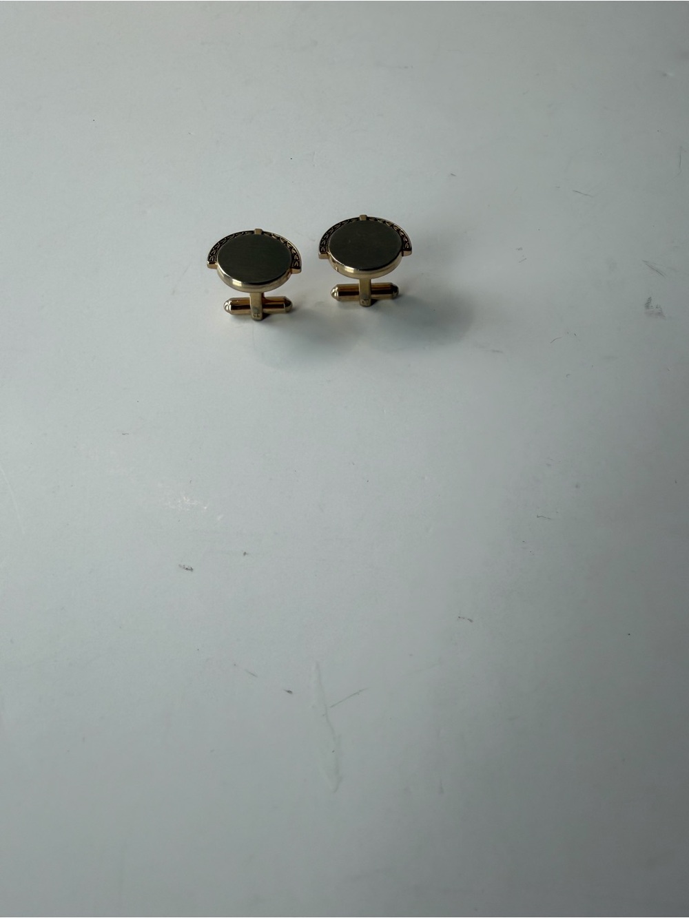Two Pairs Of Vintage Hickok USA Cufflinks Gold/ Silver Tone